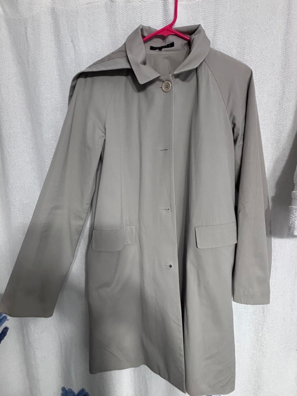 THEORY Women’s Car Coat/trench - *stain as shown. -Size small